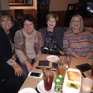 Meet your Posher, Pam