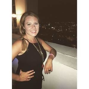 Meet your Posher, Elizabeth