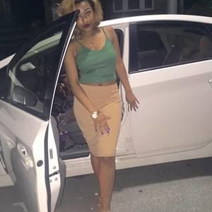 Meet your Posher, Naomi