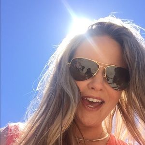 Meet your Posher, Mandie