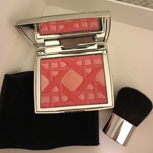 Dior My Lady glowing blush (limited edition)