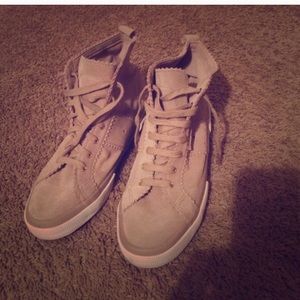 NEW Roberto Del Carlo Superga suede shoes size 9