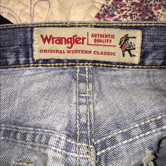 Jeans - Picture 2 of 3