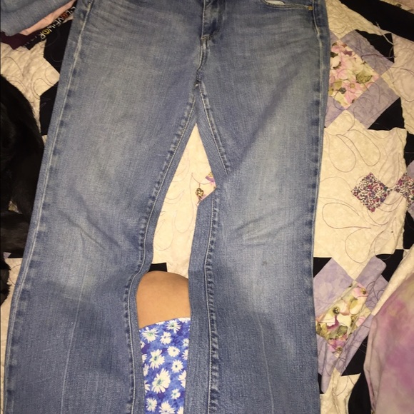 Jeans - Picture 2 of 3