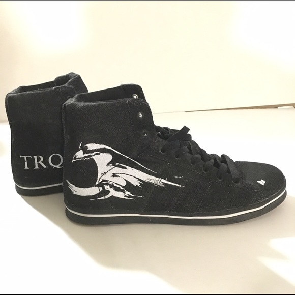 Tegan and Sara original Macbeth high tops NWOT