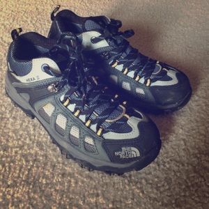 Authentic North Face hiking shoes