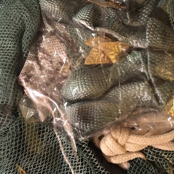 Medusa Halloween Costume~2 M/L & 1 S/M Available - Picture 3 of 4