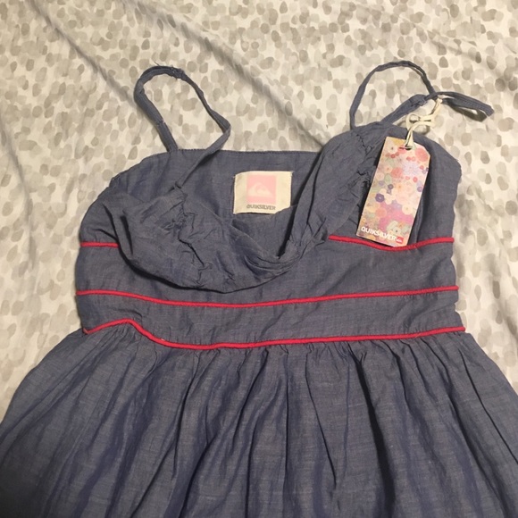 Quicksilver dress - Picture 2 of 3