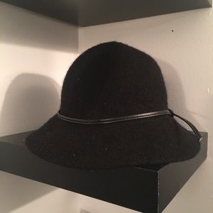 Black wool hat