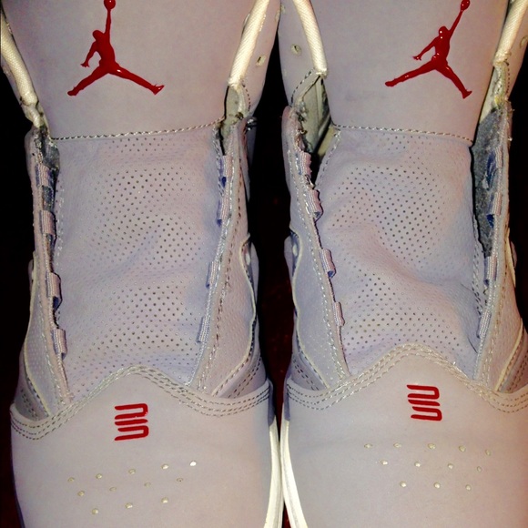 Jordan "Pure J" Youth/Women's Basketball Shoes