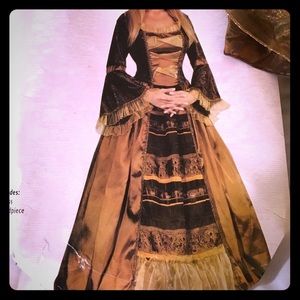 Beautiful Victorian Halloween Dress Costume-M/L