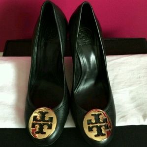 Black Tory Burch Sally wedge