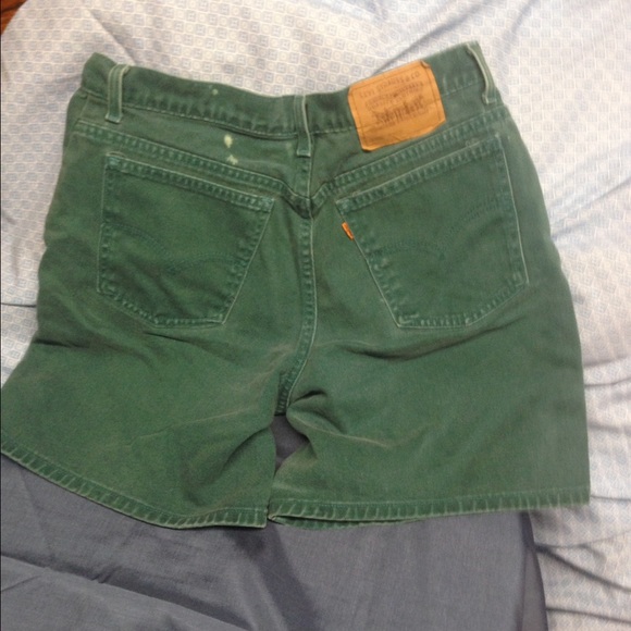 LEVIs shorts - Picture 2 of 3