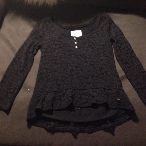 Cute peplum lace top Abercrombie
