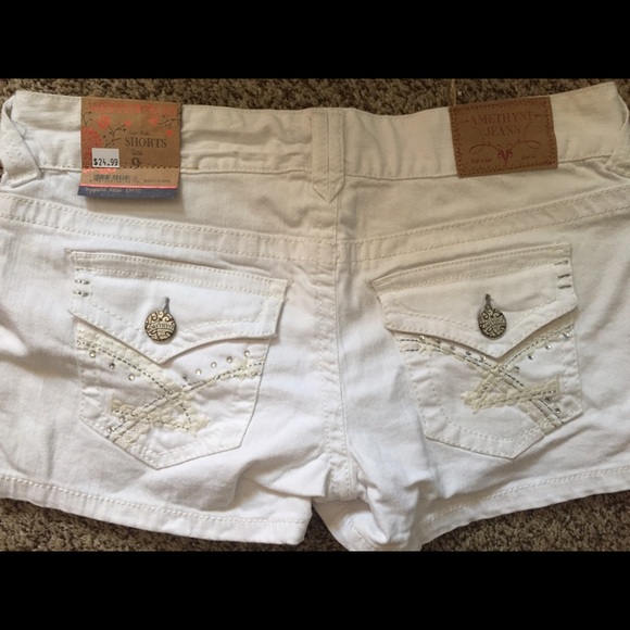 Amethyst jean shorts