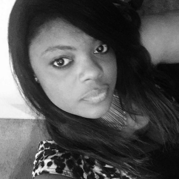 Meet the Posher Other - Meet your Posher, Malaika