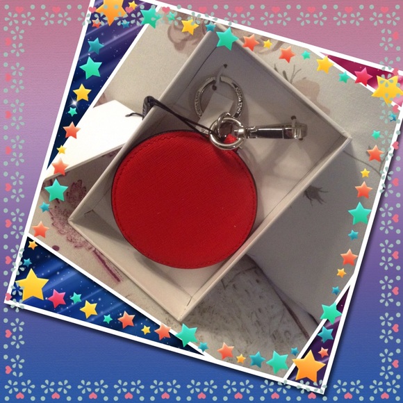 💝FREE💲Calvin Klein keychain w$20 purchase💖 - Picture 2 of 3