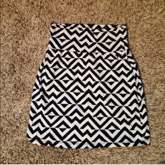 VS Pink skirt