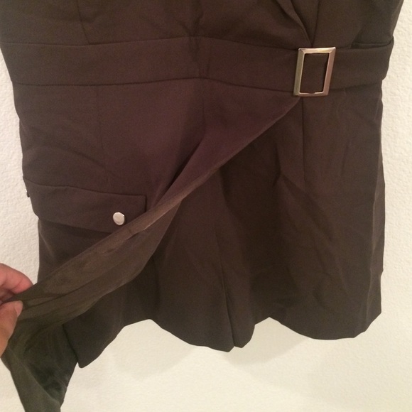 Romper - Picture 3 of 4