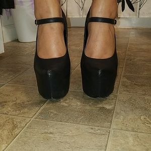 Black Baby Doll Platform Heels