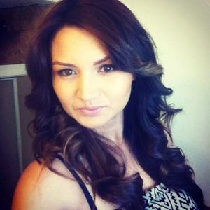 Meet your Posher, Karina