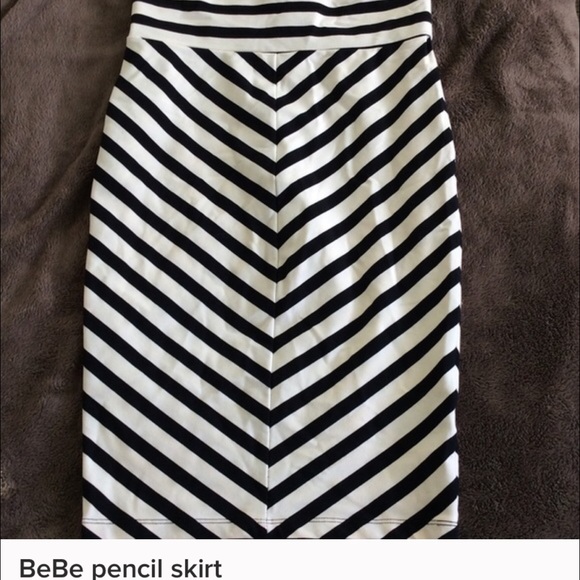 Bebe pencil skirt