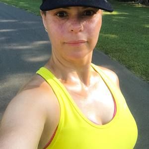 Meet your Posher, Valerie