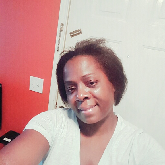 Meet your Posher, Ruby - Picture 1 of 1