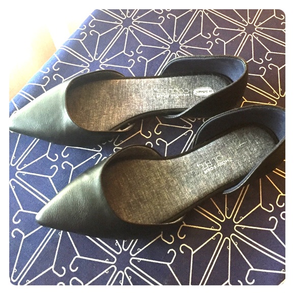 (Worn twice!) Black Flats