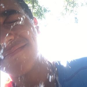 Meet your Posher, Javier