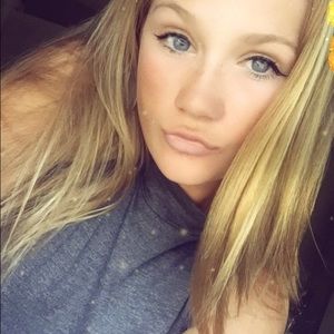 Meet your Posher, Jordyn