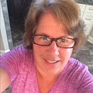 Meet your Posher, Janet