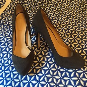 Zara suede pumps