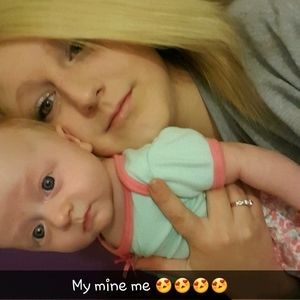 Meet your Posher, Brittney