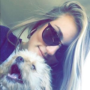 Meet your Posher, Emory