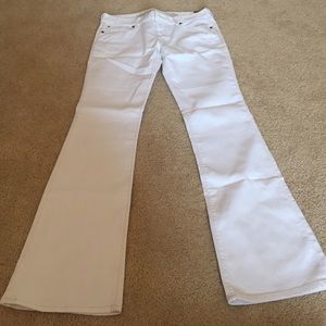 Express white flare jeans size 6