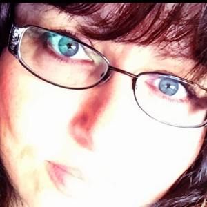 Meet your Posher, Shellie