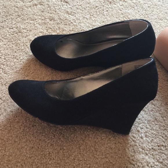 Dexter Black wedges size 7
