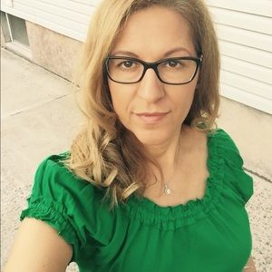 Meet your Posher, Paula