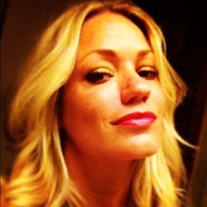 Meet your Posher, Kari