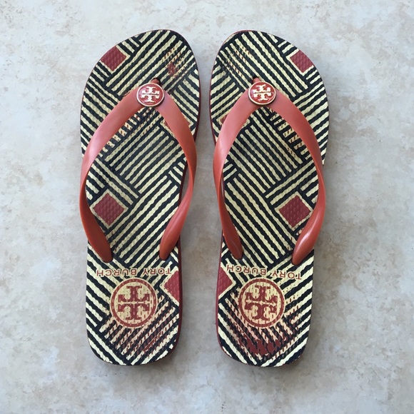 Tory Burch Red Enamel Logo Flip Flop Size 7