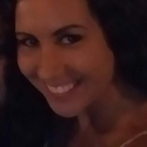 Meet your Posher, Brittney