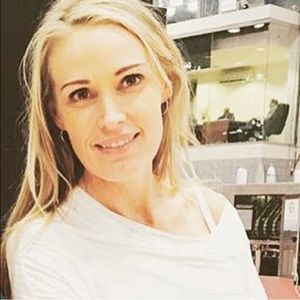 Meet your Posher, Carolyn