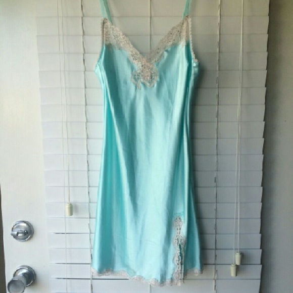 NWT VS Baby Blue Slip with White Lace