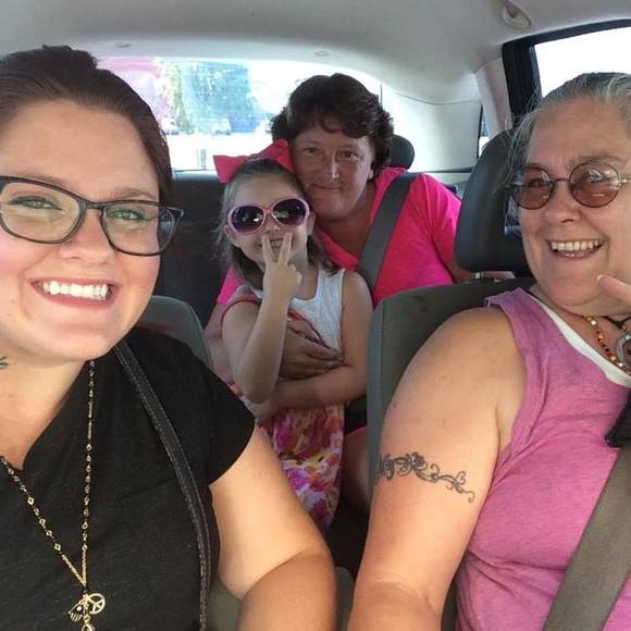 Meet your Posher, Jade - Picture 1 of 1