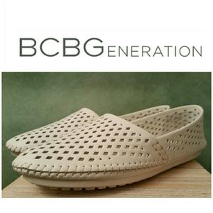 BCBGeneration Xeno White Leather Flat