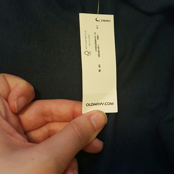 Cardigan - Picture 2 of 4