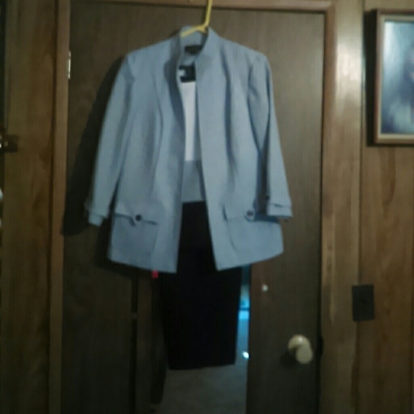 3 PC Women's pant suit