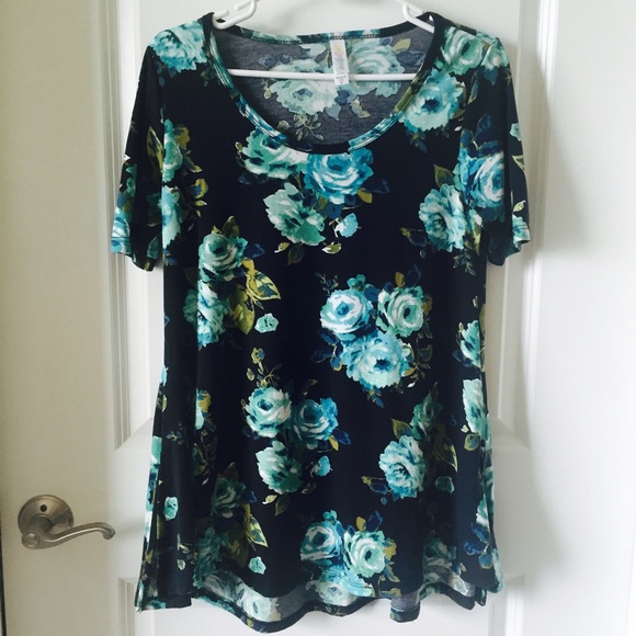 Lularoe floral Perfect Tee