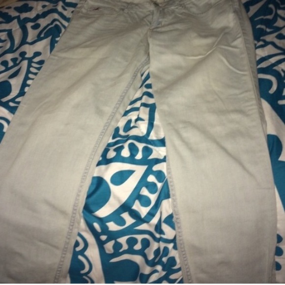 NWT Hollister Jeans light wash size 9